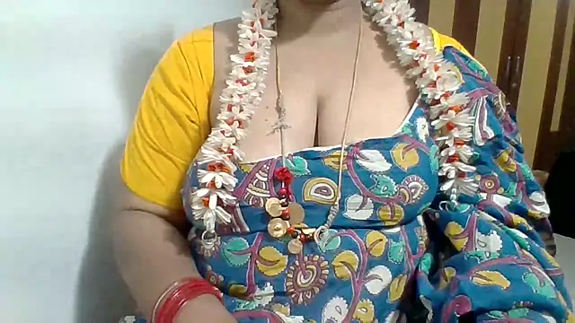 Snapshot of archanatelugu9 chatting on 05-20-26, 12:07 archanatelugu9 online show from 05-20-26, 12:07
