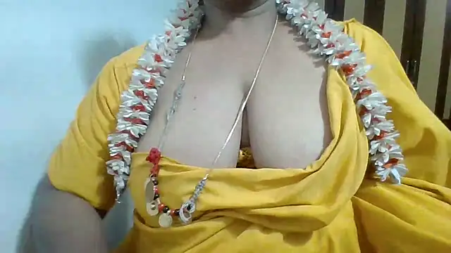 Snapshot of archanatelugu9 chatting on 05-22-26, 12:08 archanatelugu9 online show from 05-22-26, 12:08