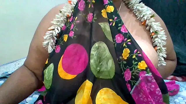 Snapshot of archanatelugu9 chatting on 01-22-25, 05:17 archanatelugu9 online show from 01-22-25, 05:17