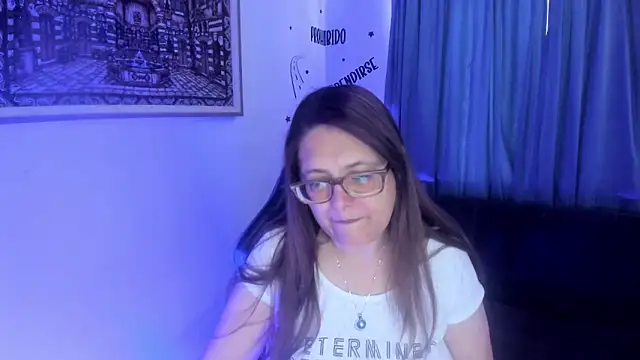 Snapshot of Ivette_Shaira chatting on 07-05-26, 01:07 Ivette Shaira online show from 07-05-26, 01:07