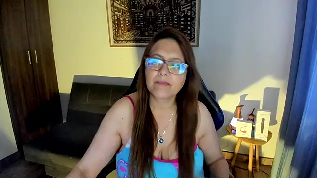 Snapshot of Ivette_Shaira chatting on 04-29-26, 11:36 Ivette Shaira online show from 04-29-26, 11:36