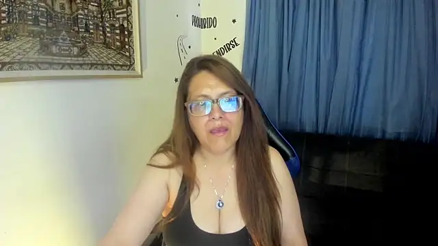 Snapshot of Ivette_Shaira chatting on 06-26-26, 11:38 Ivette Shaira online show from 06-26-26, 11:38