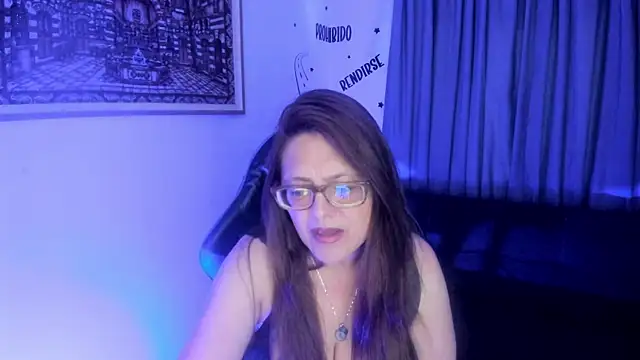 Snapshot of Ivette_Shaira chatting on 06-04-26, 11:26 Ivette Shaira online show from 06-04-26, 11:26