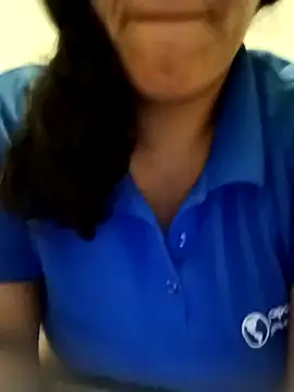 Snapshot of Morenitha-XXX chatting on 02-19-26, 06:16 Morenitha-XXX online show from 02-19-26, 06:16
