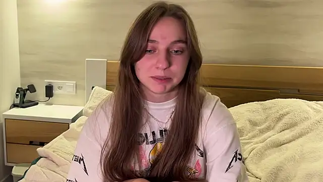 callme yumi online show from 01-08-25, 05:26