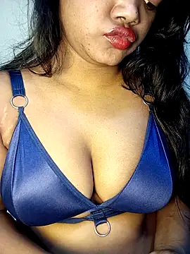 Hotlisa online show from 11-27-25, 03:56