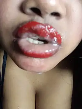 Snapshot of Hotlisa chatting on 07-02-26, 03:23 Hotlisa online show from 07-02-26, 03:23