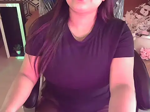 shivi moto online show from 11-15-25, 04:49