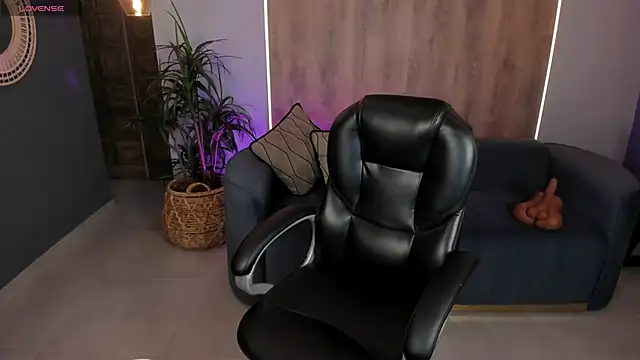 MileyCruz  online show from 09-11-25, 11:38