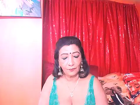 Snapshot of indiansarika65 chatting on 06-05-26, 03:51 indiansarika65 online show from 06-05-26, 03:51