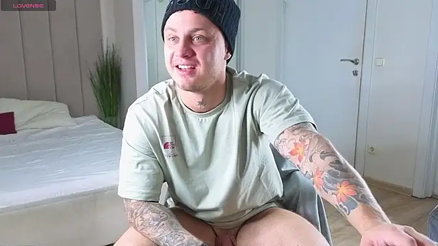 more  than  love online show from 01-07-26, 05:45