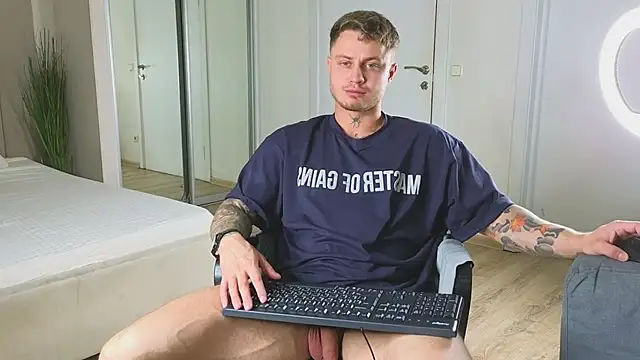 more  than  love online show from 01-12-26, 05:58