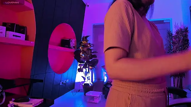 LucianaCarter online show from 10-25-25, 03:38