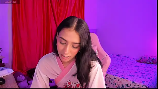 LucianaCarter online show from 12-18-25, 08:19