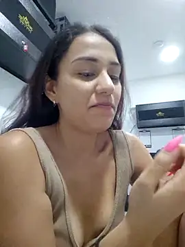 Snapshot of LucianaCarter chatting on 03-04-25, 03:22 LucianaCarter online show from 03-04-25, 03:22