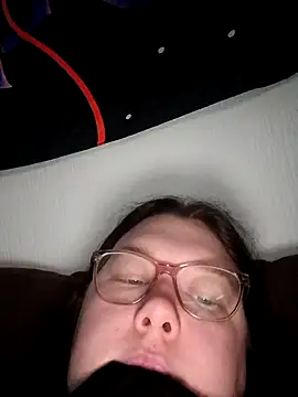 Sexycurvyemilyy online show from 02-05-26, 04:14