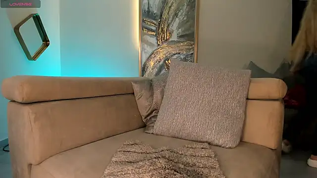 SophiePalmer online show from 10-07-25, 11:00