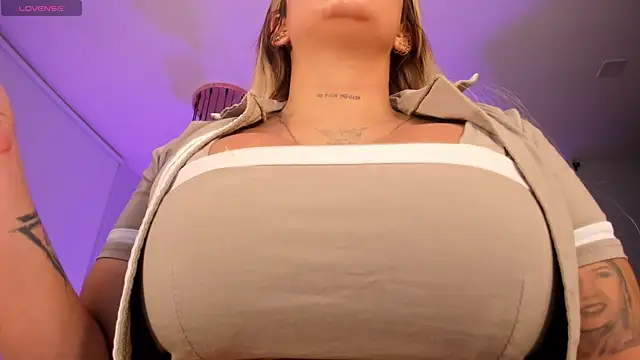 SophiePalmer online show from 02-25-26, 10:59