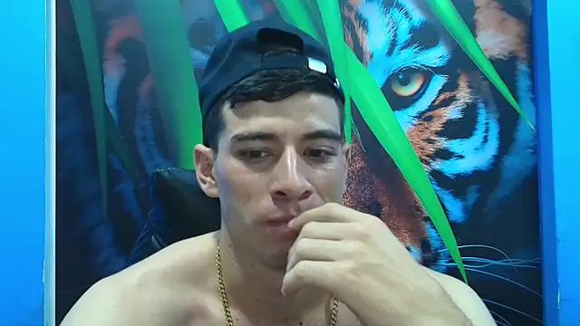 Snapshot of DEIBY_BABY chatting on 02-12-26, 09:03 DEIBY BABY online show from 02-12-26, 09:03