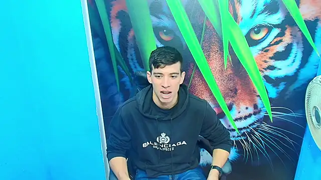 Snapshot of DEIBY_BABY chatting on 09-22-25, 03:18 DEIBY BABY online show from 09-22-25, 03:18