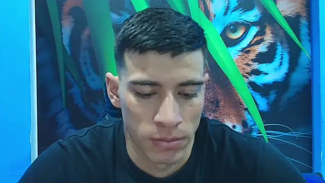 Snapshot of DEIBY_BABY chatting on 02-17-26, 04:04 DEIBY BABY online show from 02-17-26, 04:04