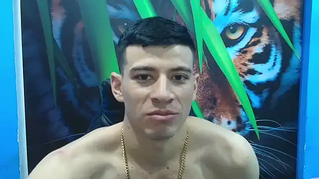 Snapshot of DEIBY_BABY chatting on 03-02-26, 02:02 DEIBY BABY online show from 03-02-26, 02:02