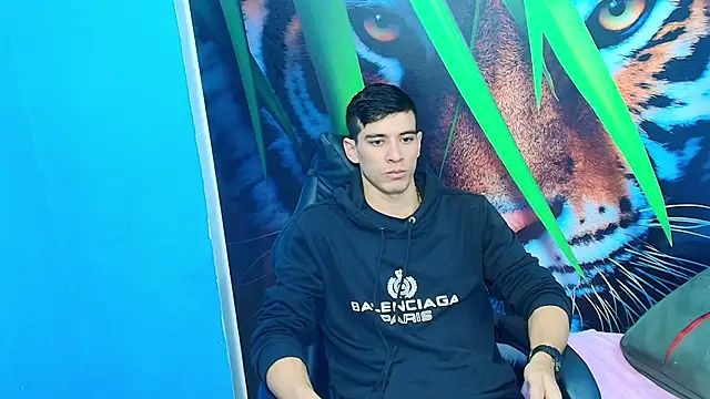 Snapshot of DEIBY_BABY chatting on 09-23-25, 07:21 DEIBY BABY online show from 09-23-25, 07:21