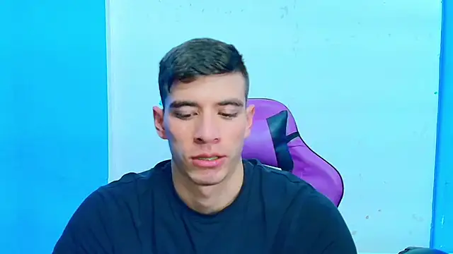 Snapshot of DEIBY_BABY chatting on 02-19-25, 10:53 DEIBY BABY online show from 02-19-25, 10:53