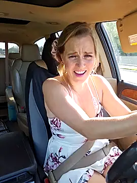 SkyelarSommer online show from 02-10-25, 09:04