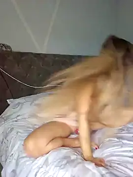 SkyelarSommer online show from 02-24-25, 06:58