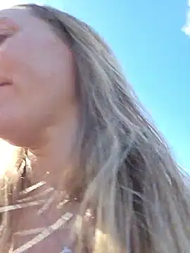 SkyelarSommer online show from 01-09-26, 04:14