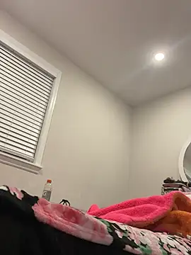 Snapshot of DominiqueX0 chatting on 02-28-25, 01:58 DominiqueX0 online show from 02-28-25, 01:58