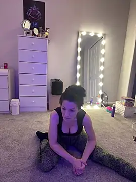 Snapshot of DominiqueX0 chatting on 03-18-25, 03:22 DominiqueX0 online show from 03-18-25, 03:22