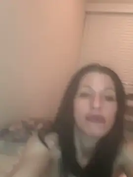 Snapshot of DominiqueX0 chatting on 03-05-25, 05:40 DominiqueX0 online show from 03-05-25, 05:40