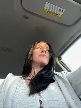 DominiqueX0 online show from 02-04-26, 09:32