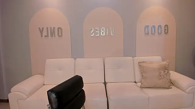 SunnyRivers online show from 10-22-25, 06:40