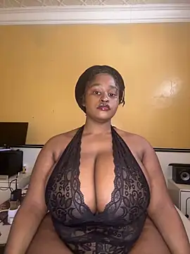 KnockoutBestie online show from 10-08-25, 09:11