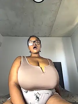 KnockoutBestie online show from 12-04-24, 09:56