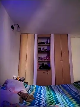 LissaThompsom online show from 09-16-25, 02:07