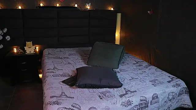 kathieandpovcock1 online show from 09-08-25, 04:28