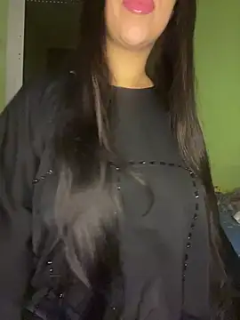 Snapshot of Mayacrayzi chatting on 05-08-26, 07:56 Mayacrayzi online show from 05-08-26, 07:56