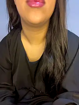 Snapshot of Mayacrayzi chatting on 10-14-25, 09:21 Mayacrayzi online show from 10-14-25, 09:21