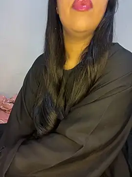 Snapshot of Mayacrayzi chatting on 09-26-25, 10:33 Mayacrayzi online show from 09-26-25, 10:33