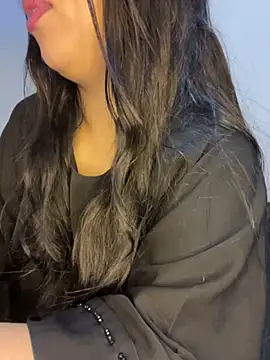 Snapshot of Mayacrayzi chatting on 10-06-25, 09:21 Mayacrayzi online show from 10-06-25, 09:21