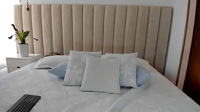 dara   online show from 02-18-25, 07:30