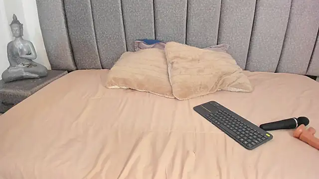 samantha stan online show from 01-11-26, 12:34