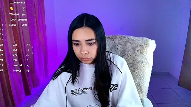 AmyOlimpo online show from 10-04-25, 03:41