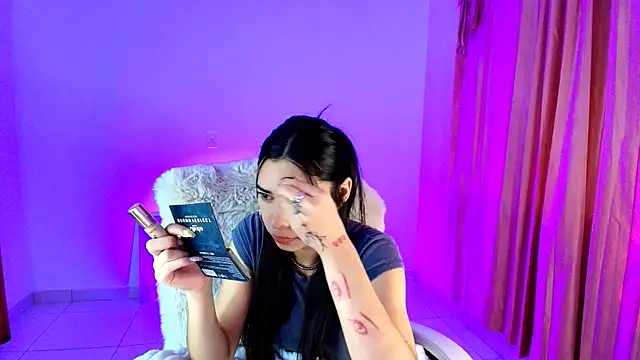 AmyOlimpo online show from 01-06-26, 07:45