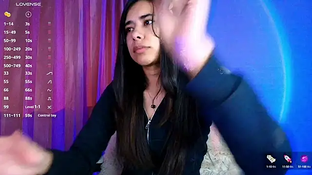 AmyOlimpo online show from 09-19-25, 10:52