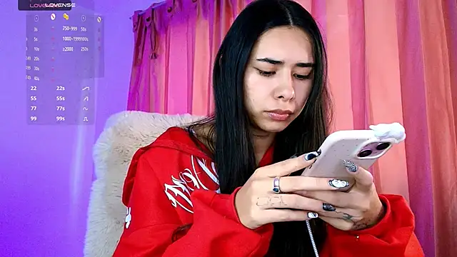 AmyOlimpo online show from 10-19-25, 09:17